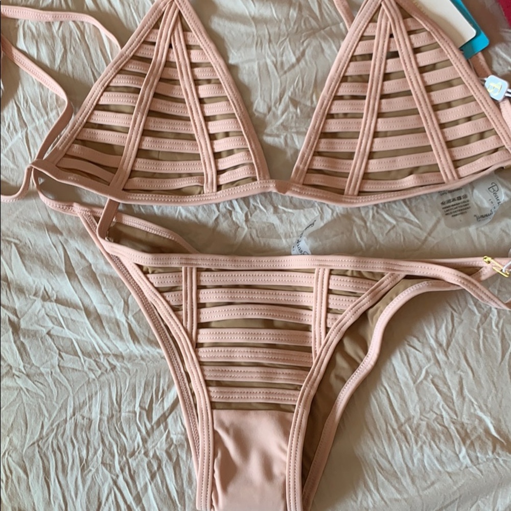 Beach bunny bikini